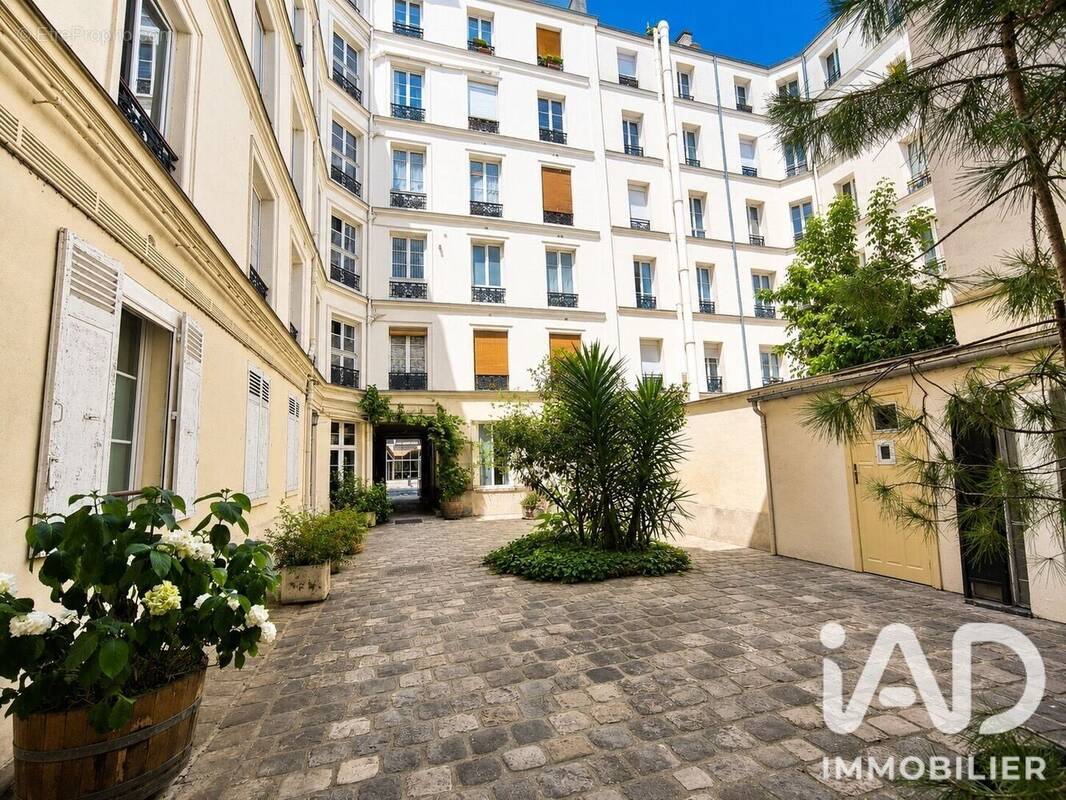 Photo 1 - Appartement à PARIS-12E