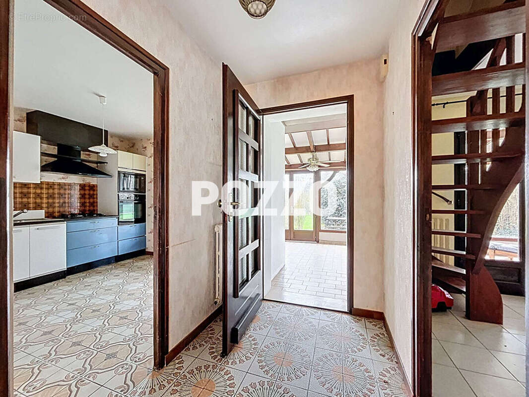 Maison à SAINT-PLANCHERS