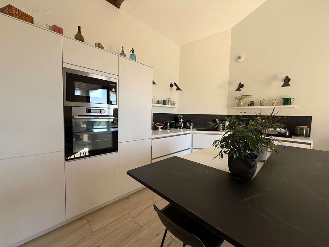 Maison à MONTAGNE