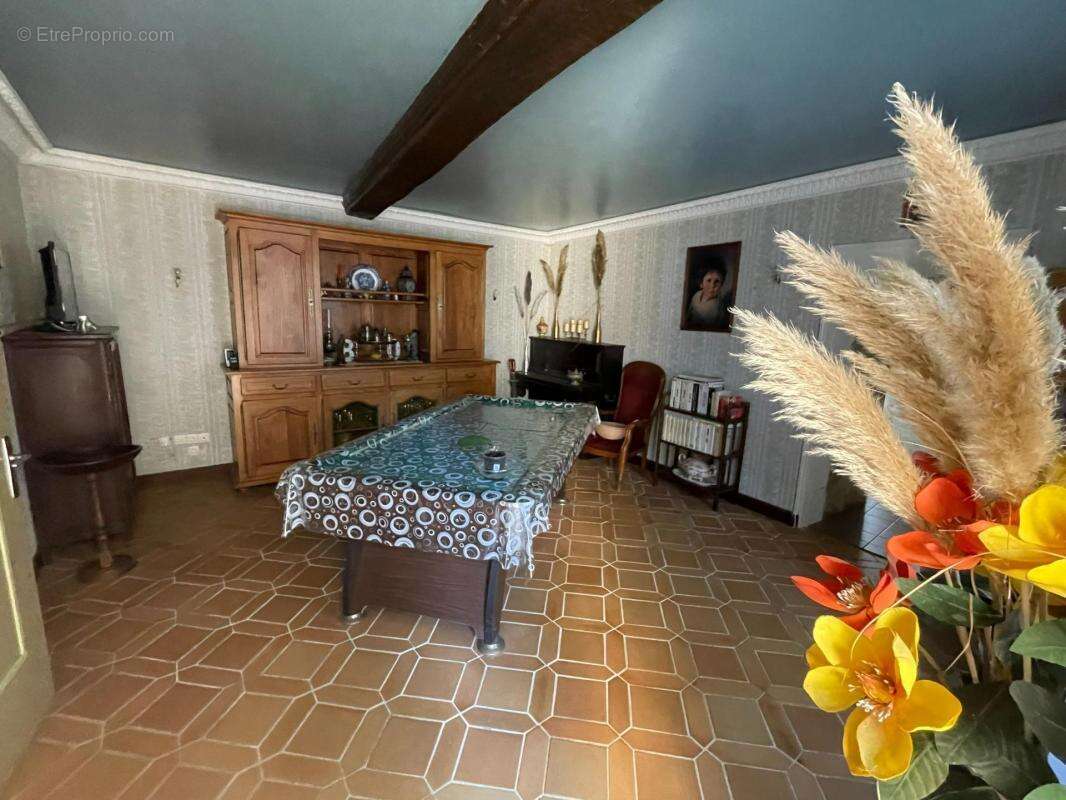 Maison de caractère 20 minutes ouest du MANS - photo 7