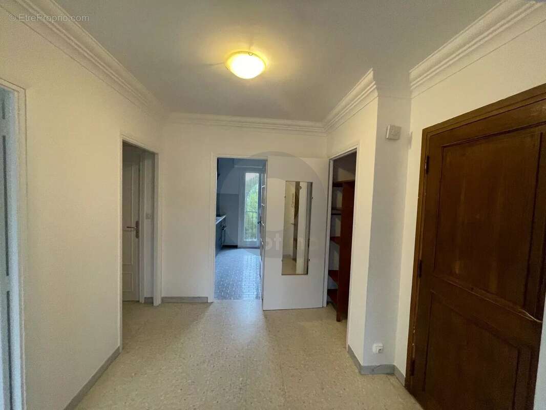 Appartement à MENTON