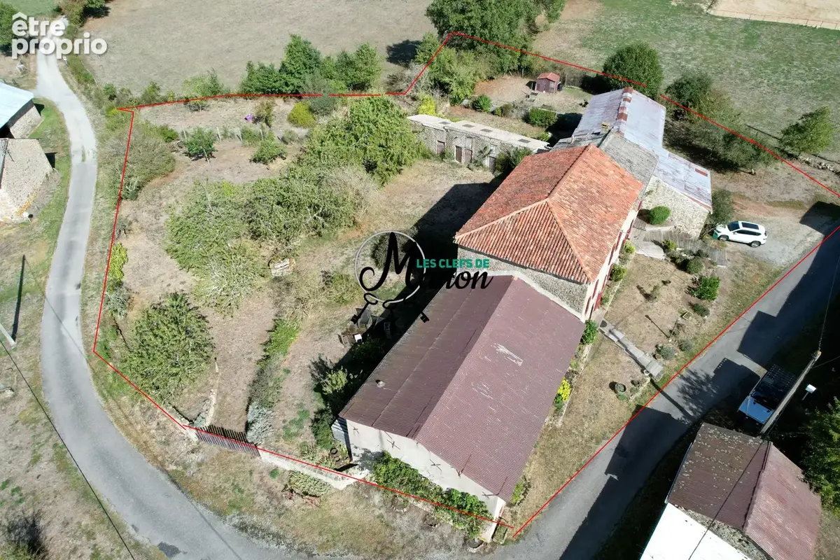 Propriété pierres 4 chambres 203m2 sur 3325m2 de terrain avec dépendances - photo 47