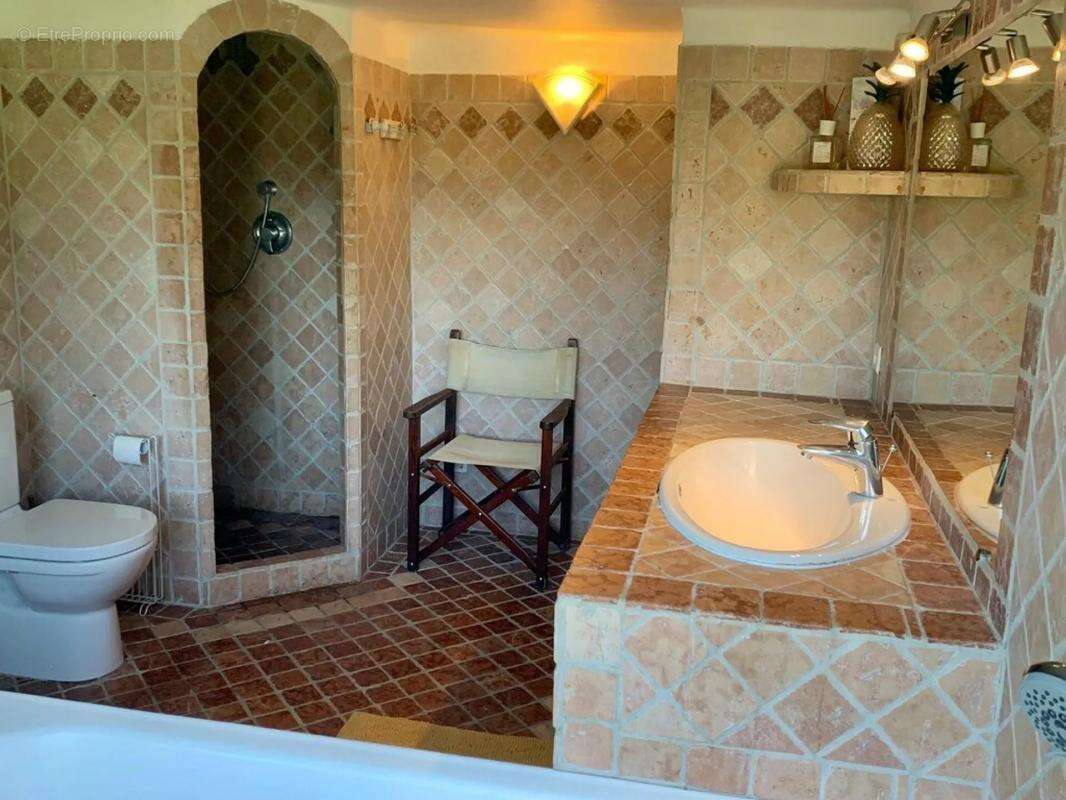 Maison à LA CROIX-VALMER