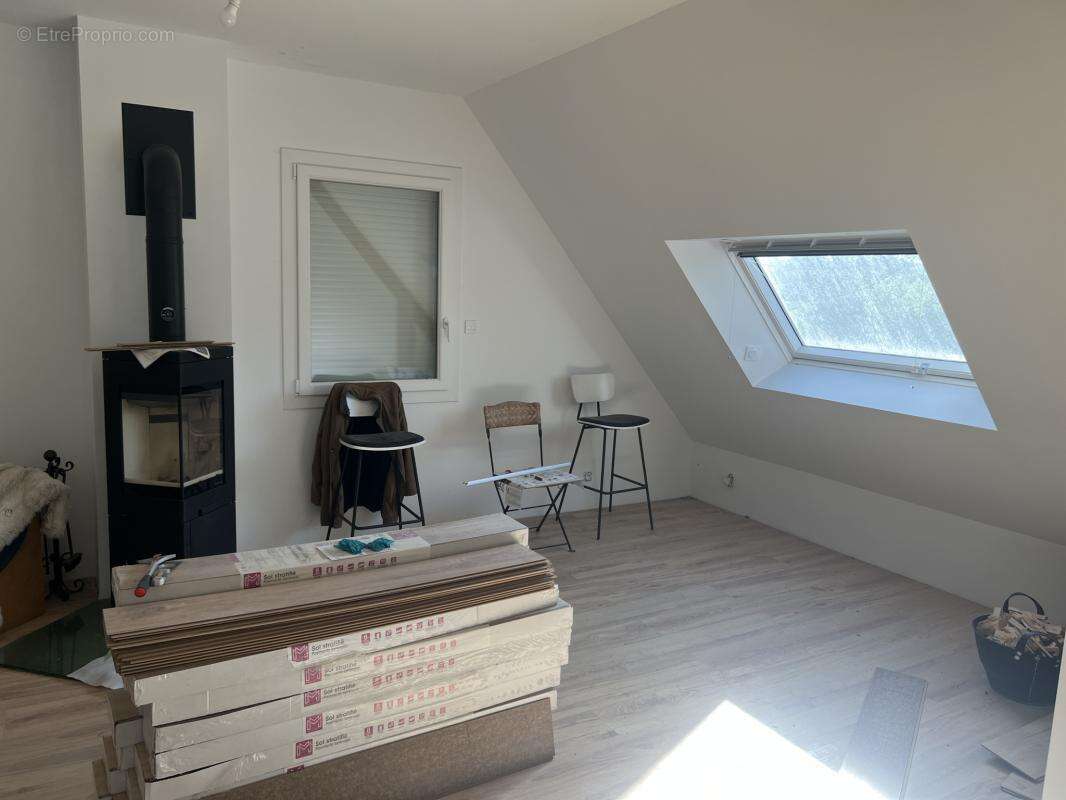 Belle néo-bretonne, située sur un terrain de 2500 m2 - photo 11