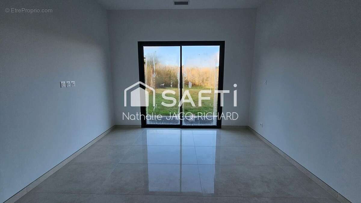 Photo 8 - Maison à QUEYSSAC