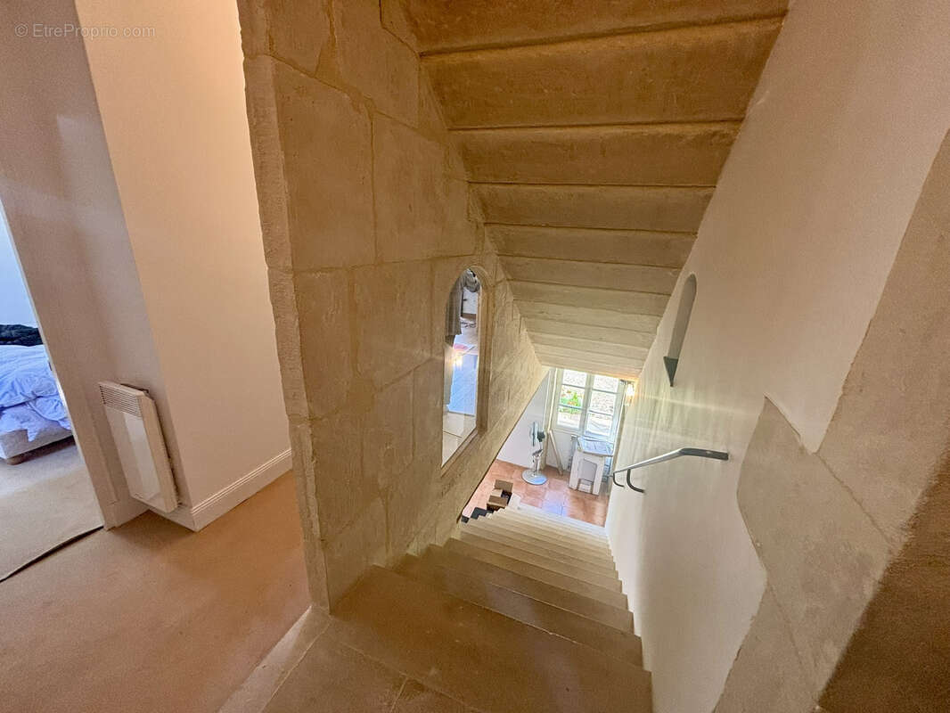 Maison à GRIGNAN