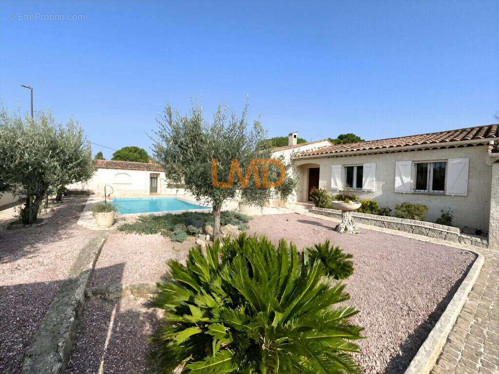 Maison à FIGANIERES