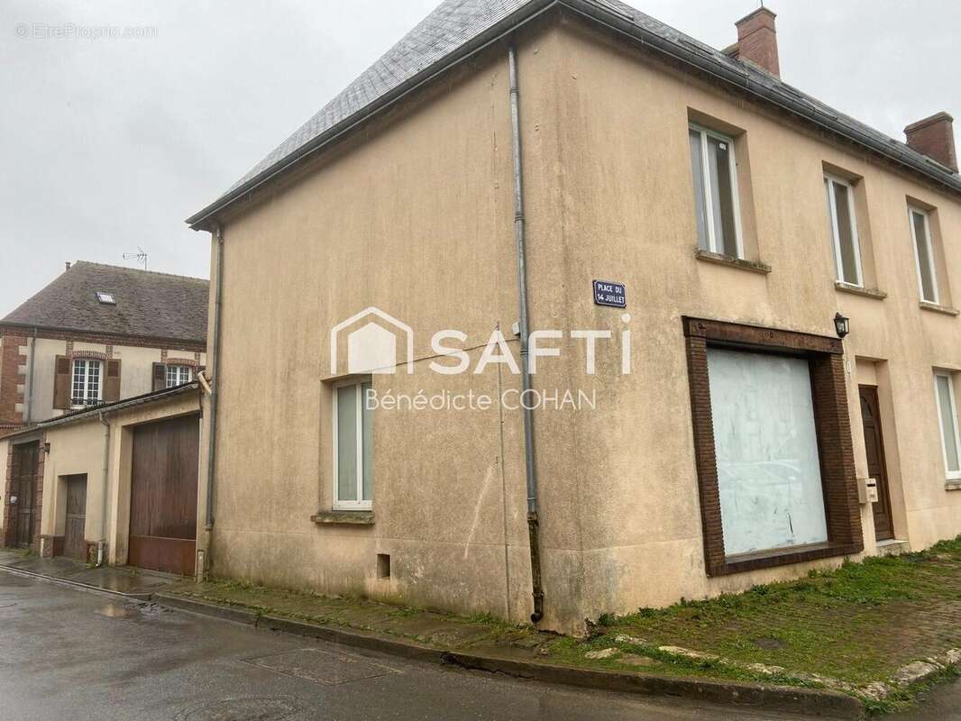 Photo 2 - Maison à PRUNAY-LE-GILLON