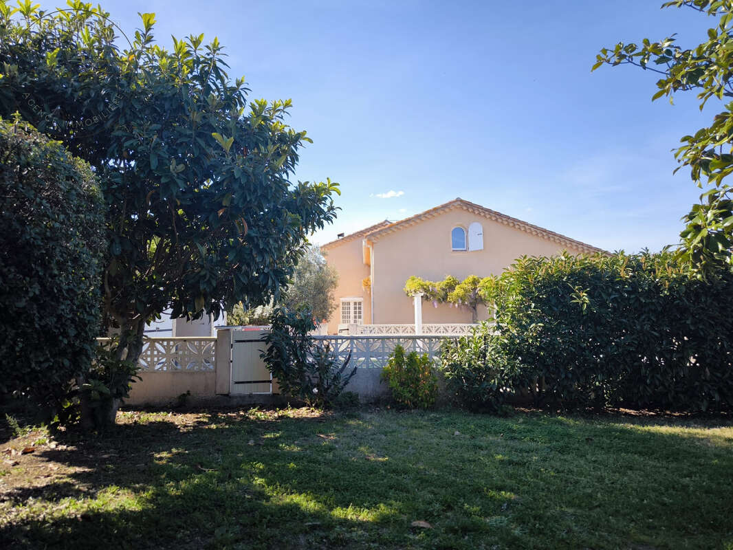 Maison à LIGNAN-SUR-ORB