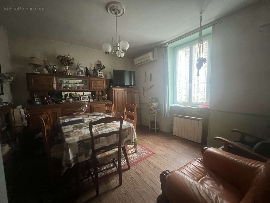 Maison à CHATEAUMEILLANT