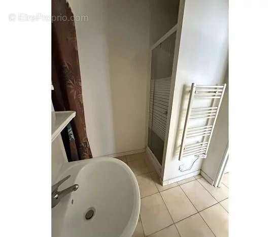 Appartement à TOURVES
