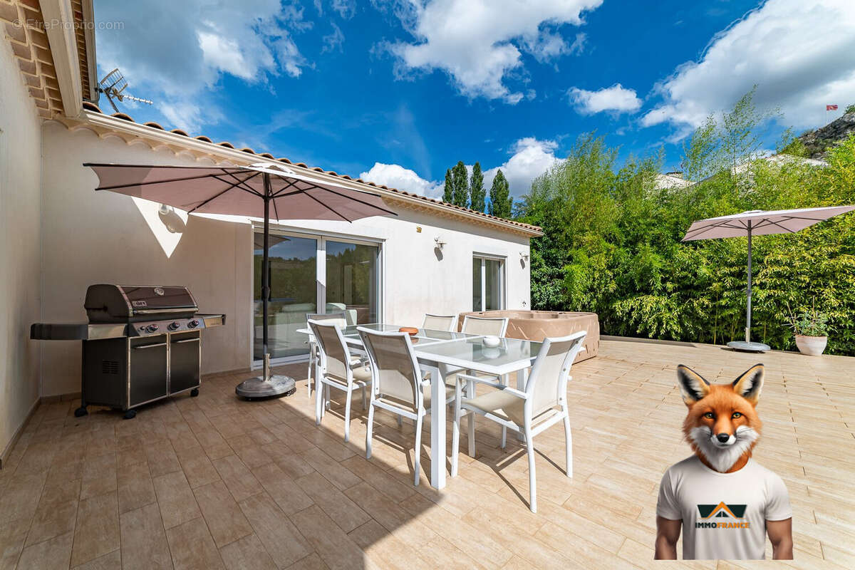 Maison à SAINT-AMBROIX