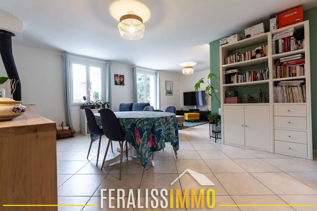Maison individuelle au coeur de Neuville ! - photo 4