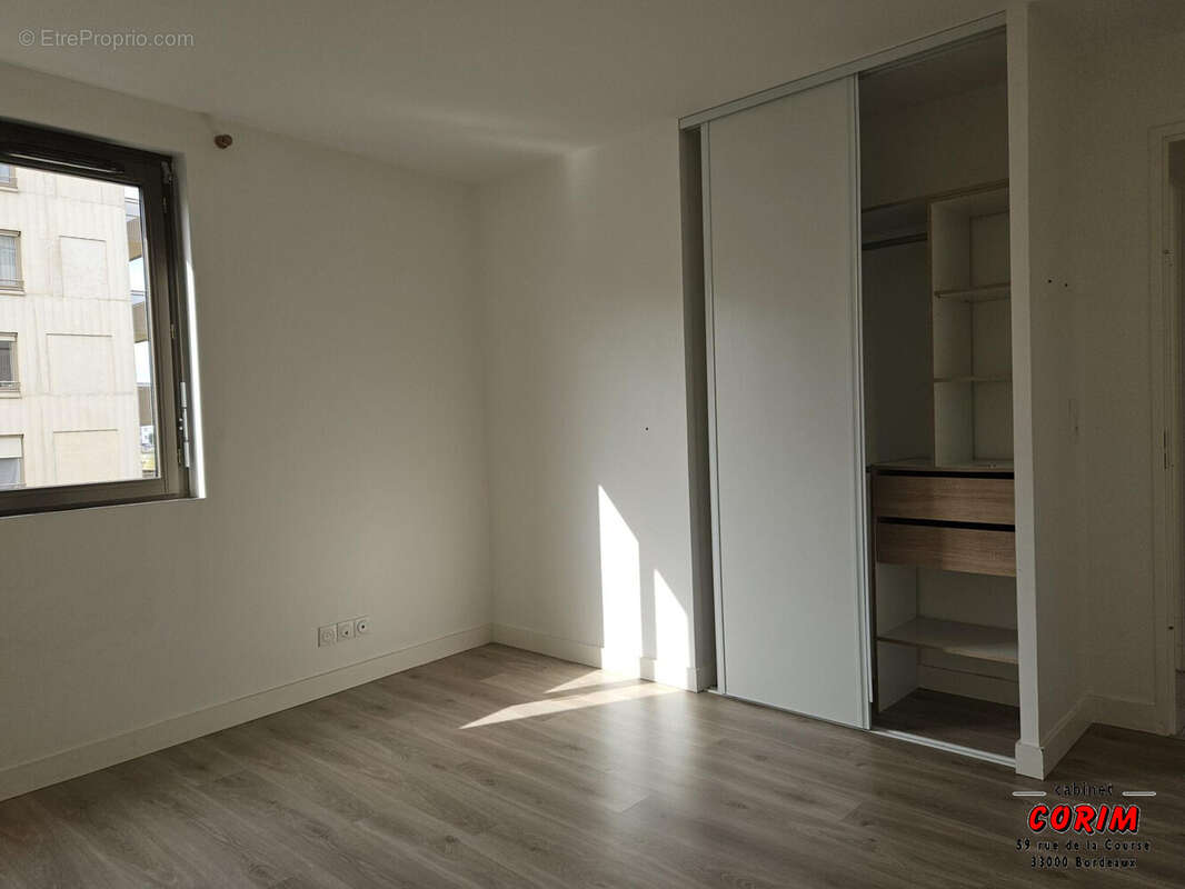 Appartement à BORDEAUX