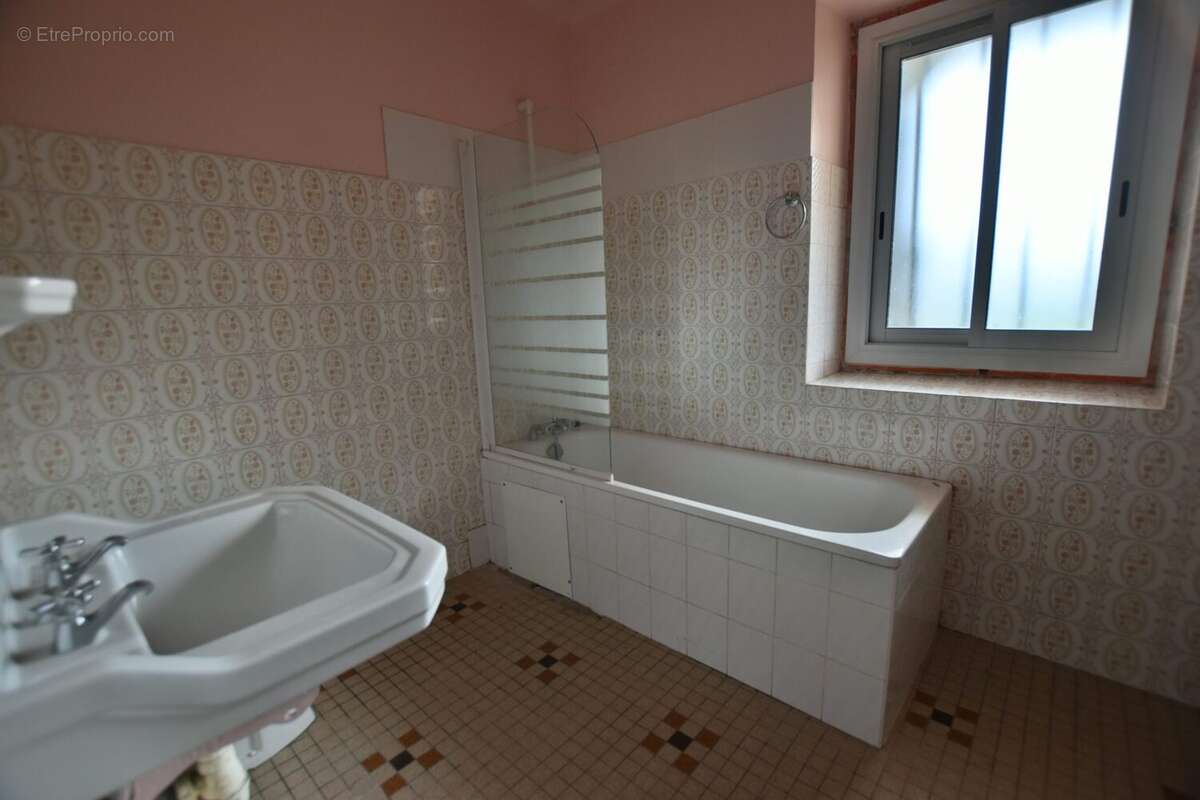 Appartement à URRUGNE