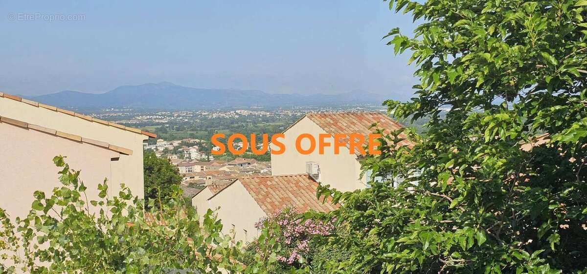 Autre à ROQUEBRUNE-SUR-ARGENS