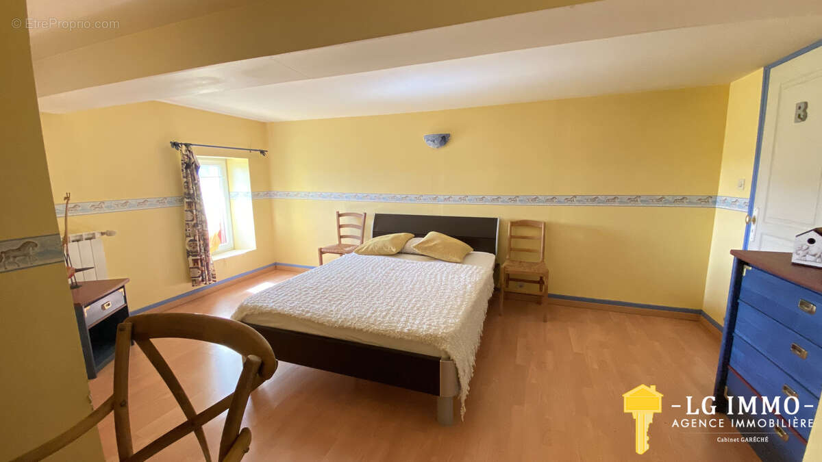 Longère avec dépendances, garages 300 m2, jardin, proche estuaire - photo 41