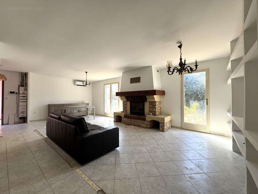 Maison à NEZIGNAN-L'EVEQUE