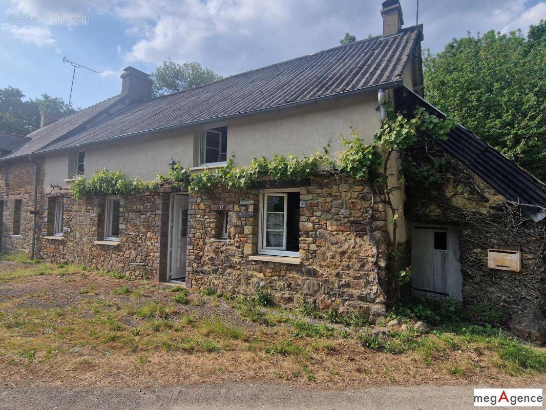 Maison à SAINT-SEGLIN