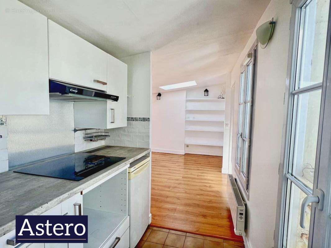 Appartement à PARIS-7E