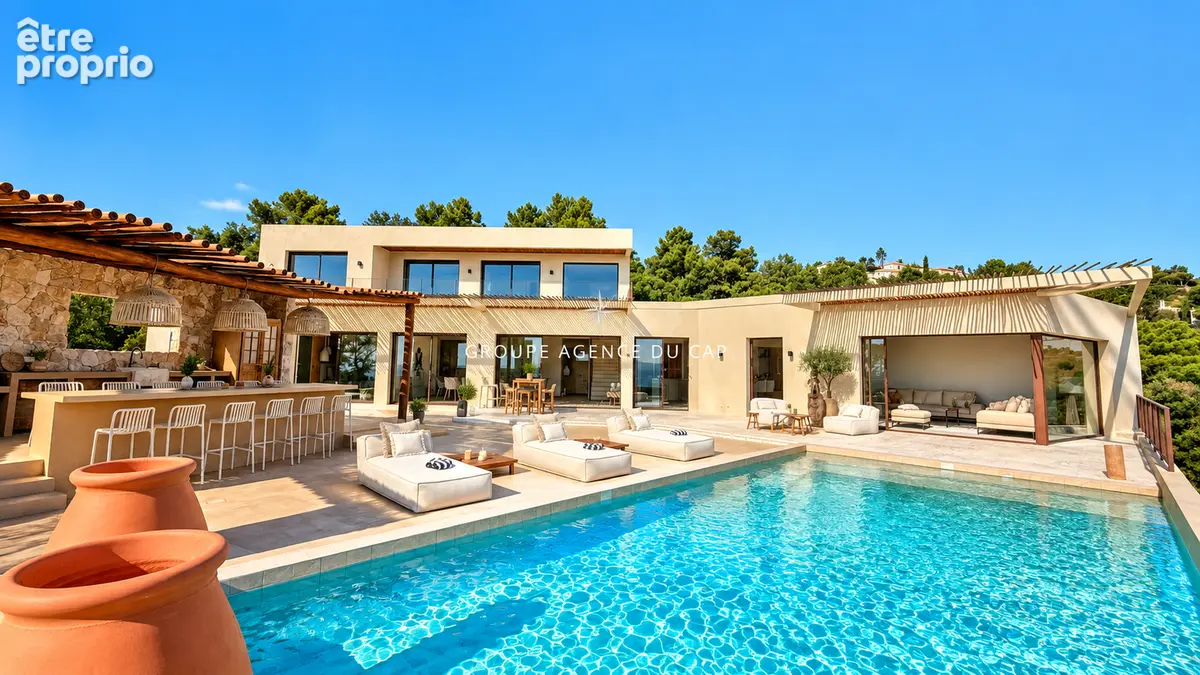Les issambres villa vue mer panoramique 7 pieces avec piscine cuisine d ete garage 4 voitures - photo 2