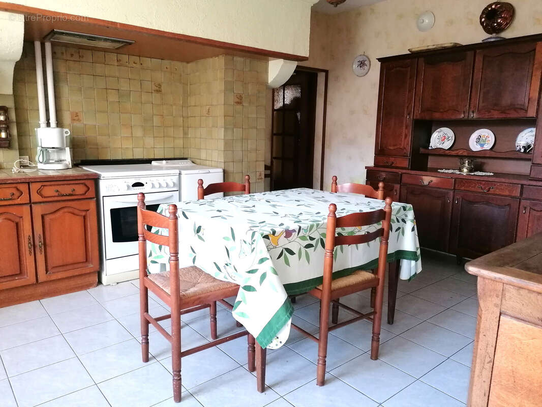 Maison à LUXEUIL-LES-BAINS