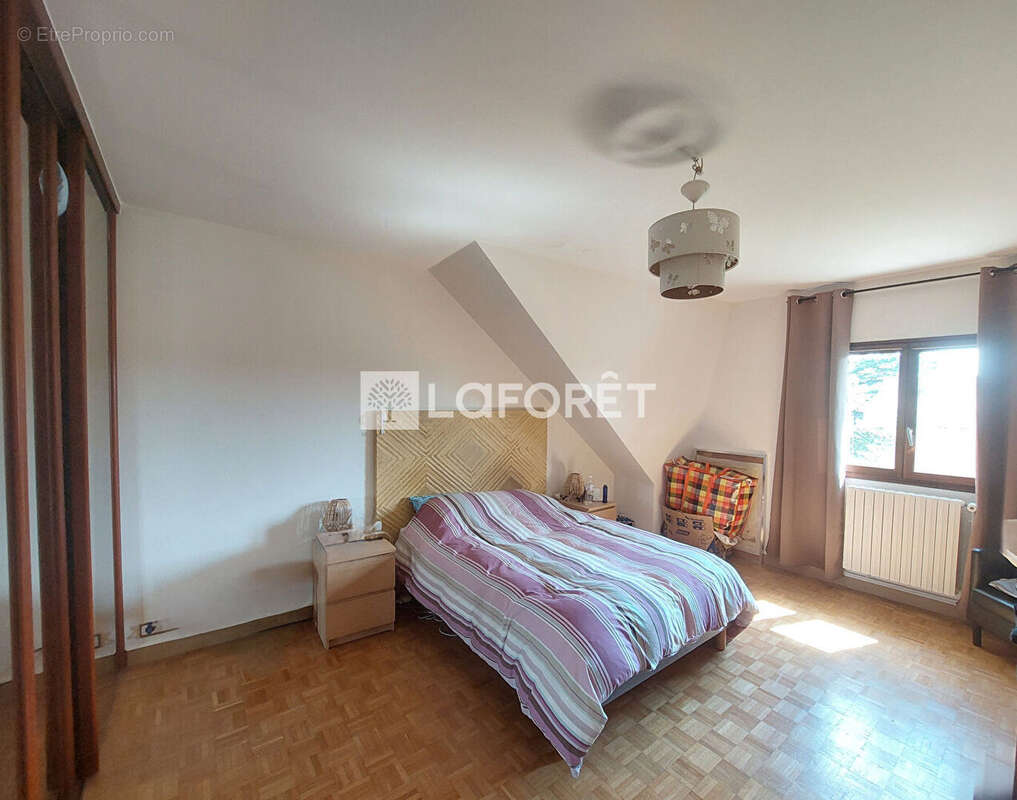 Maison à VILLEMOMBLE