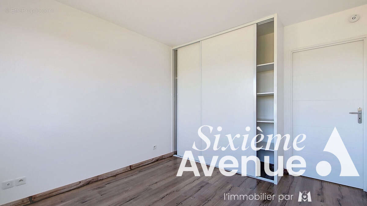 Appartement à BRON