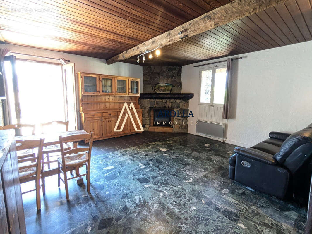 Appartement 70 m² à Bourg-Saint-Maurice  - photo 6