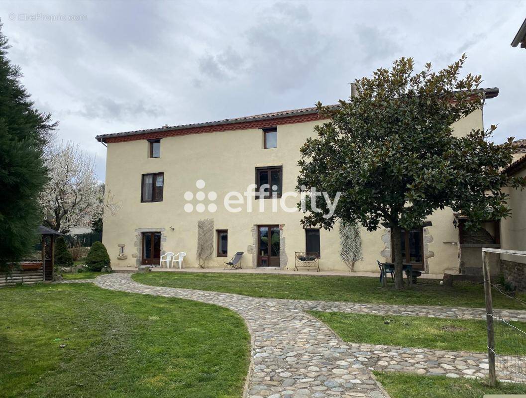 Maison à MONTBRISON