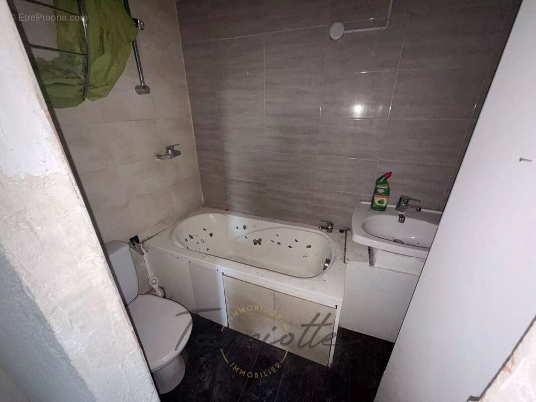 Appartement à MONTELIMAR
