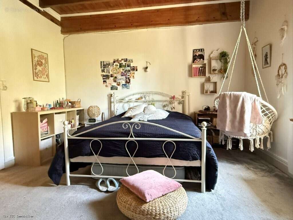 Maison à RUFFEC