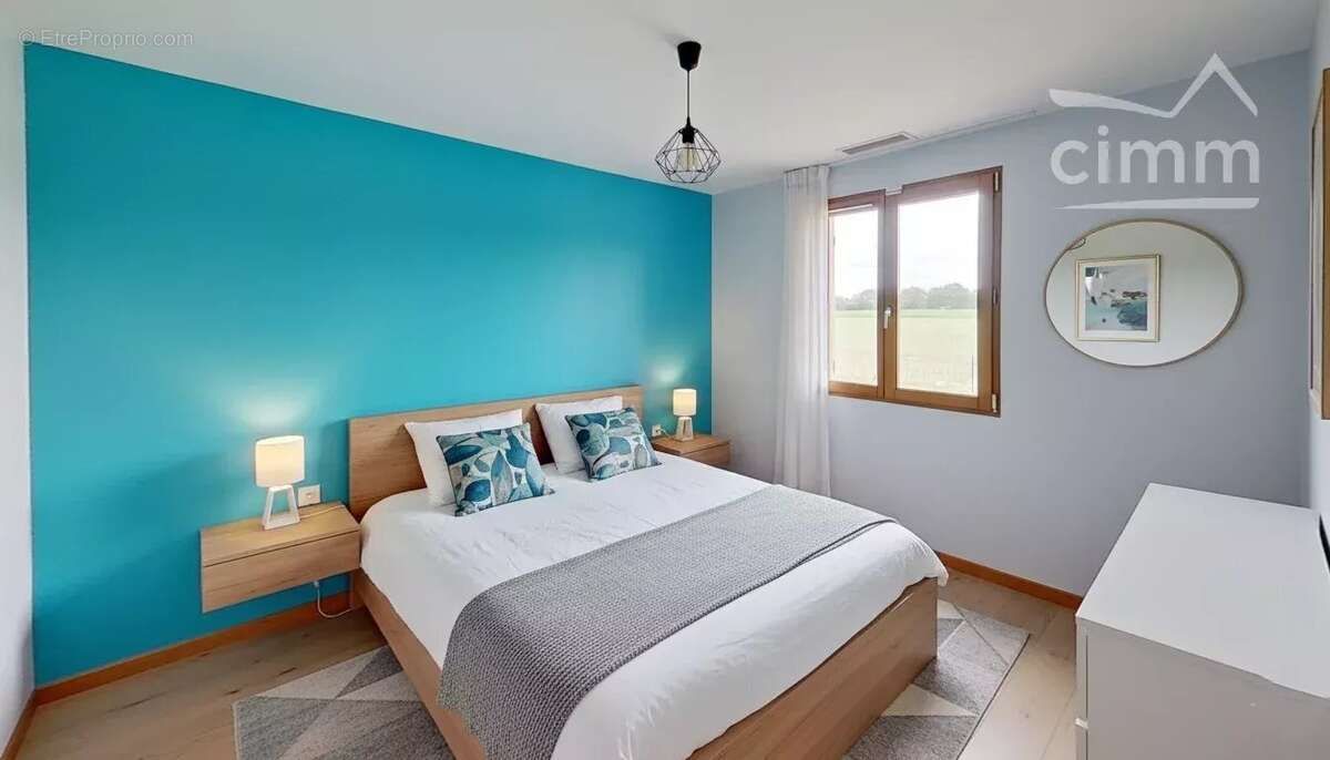 Maison à VAULX-EN-VELIN