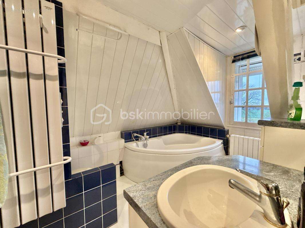 Maison à VILLERS-BOCAGE