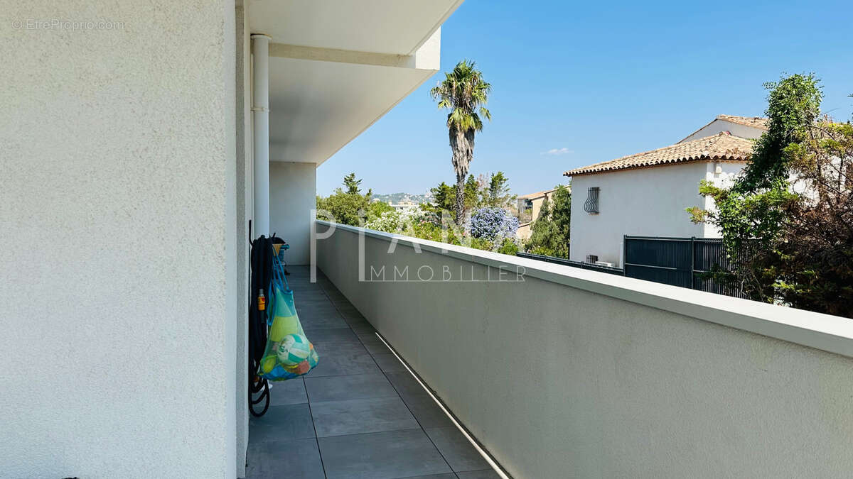 Appartement à MARSEILLE-8E