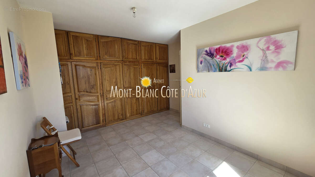 Villa 3 chambres 100 m2 terrain 824 m2 proche centre et plage - photo 20