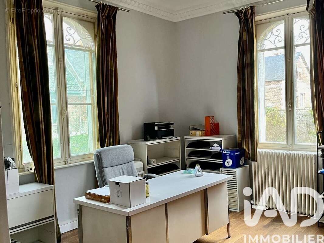 Maison 356 m² à Savy  - photo 4