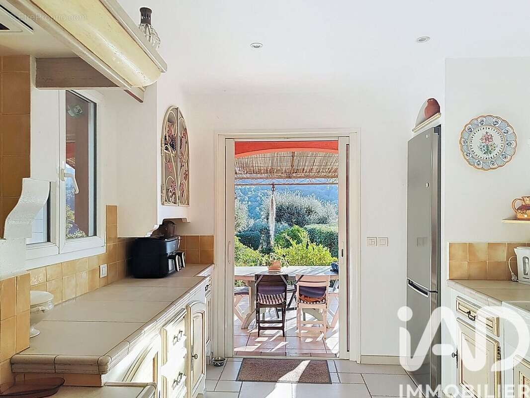Photo 8 - Maison à LES ADRETS-DE-L'ESTEREL