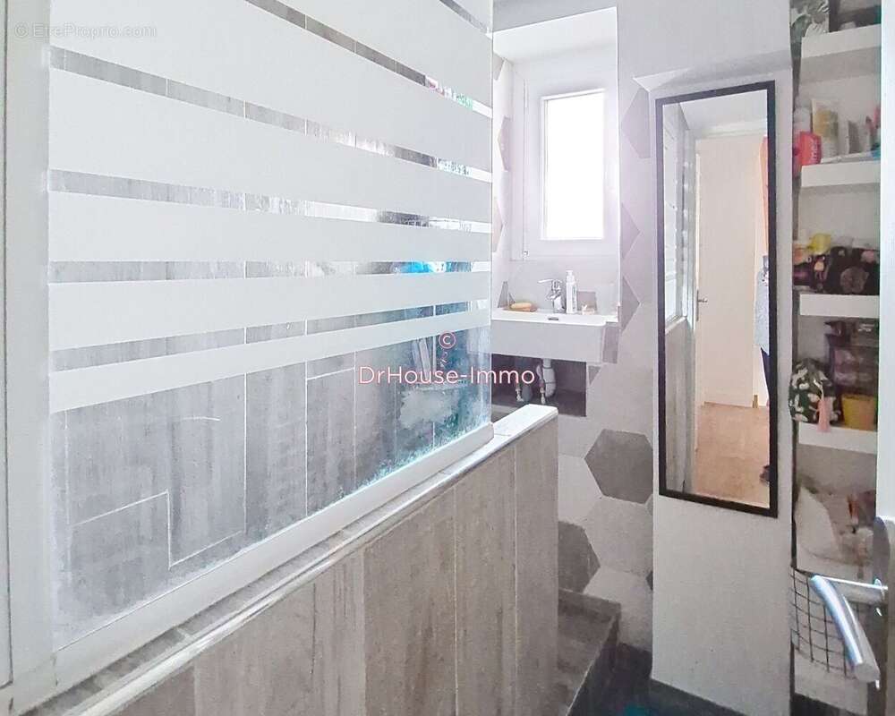 Maison 124 m² à Chapet  - photo 107