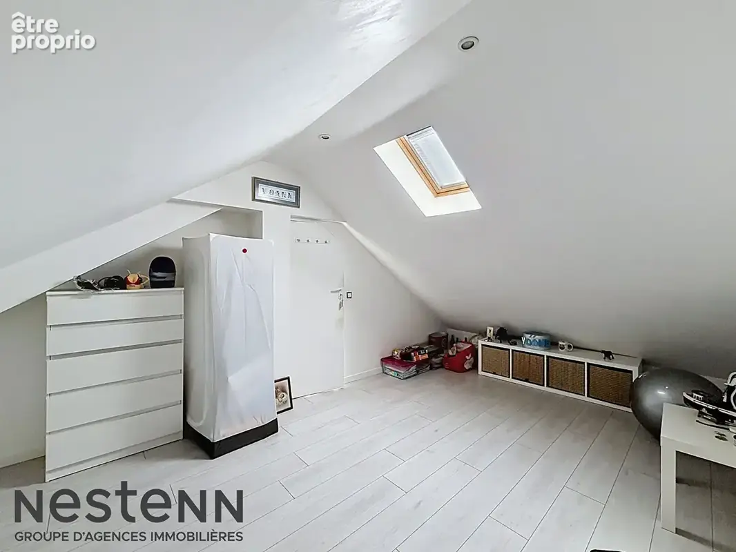 Maison 6 pièces 4 chambres 100m2 proche gare Villeneuve Saint Georges - photo 17