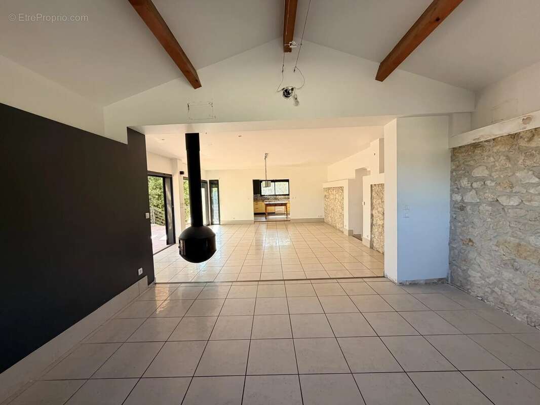 Magnifique maison d’architecte à Cuxac-d’Aude, à seulement 10 minutes de Narbonne ! - photo 7