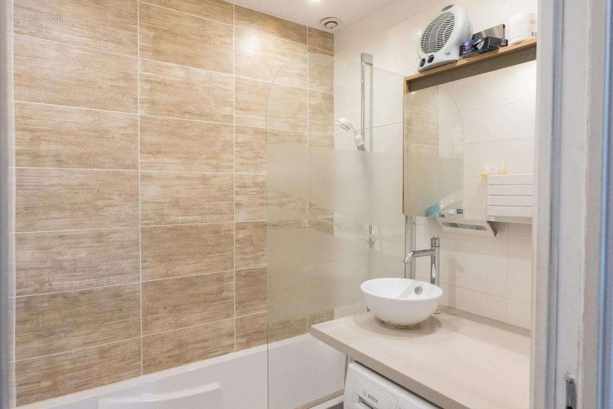 Appartement à VAULX-EN-VELIN