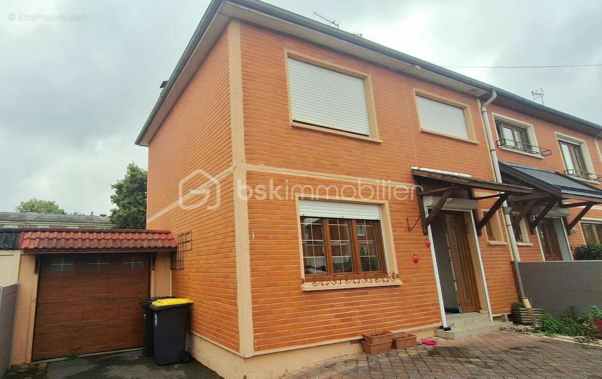 Maison à AILLY-SUR-SOMME