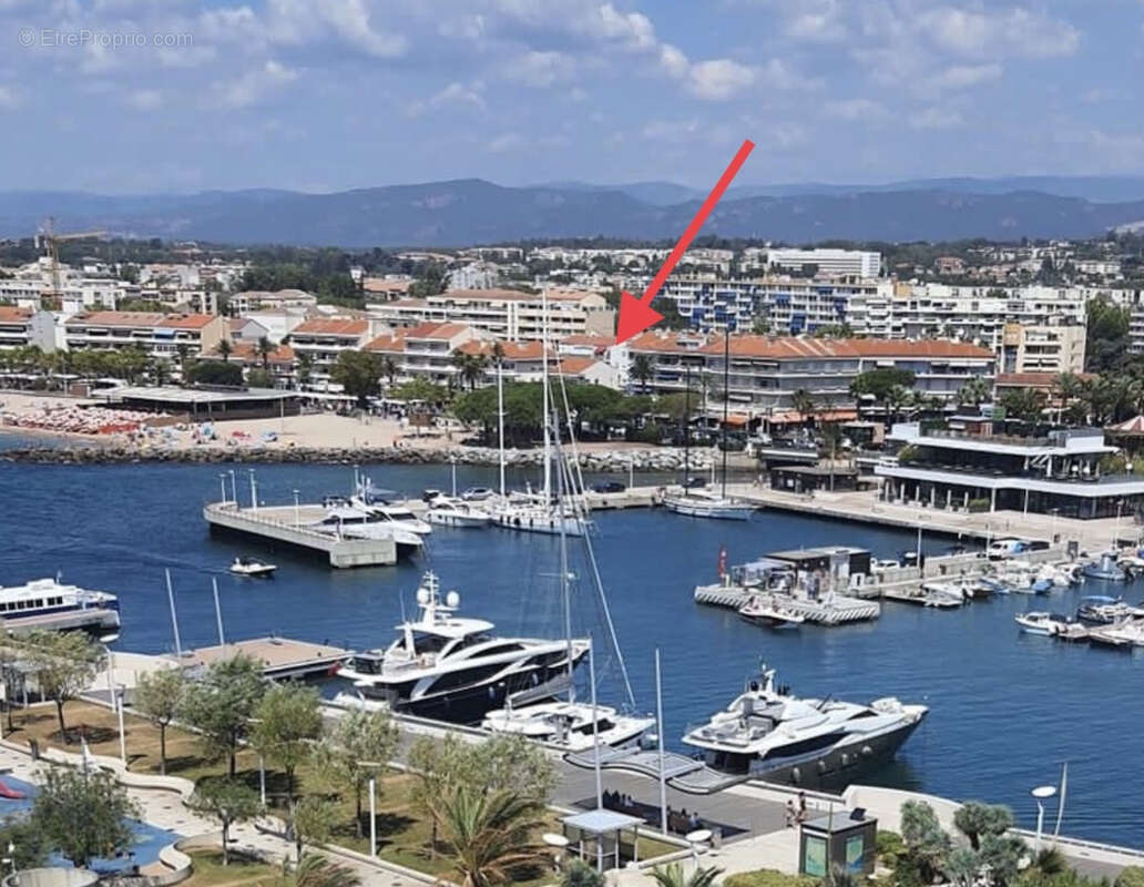 Appartement à FREJUS