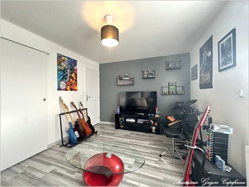 Maison à COURVILLE-SUR-EURE