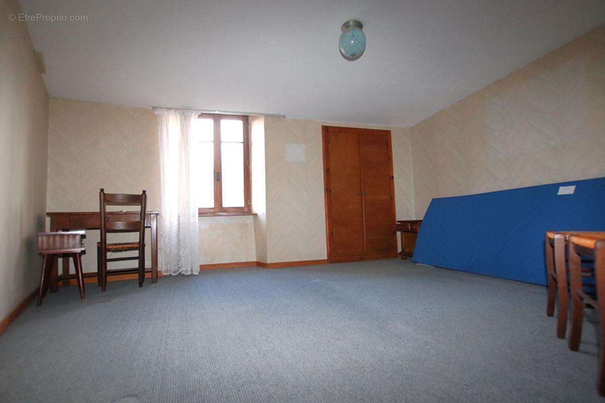 Maison à SAINT-AFFRIQUE