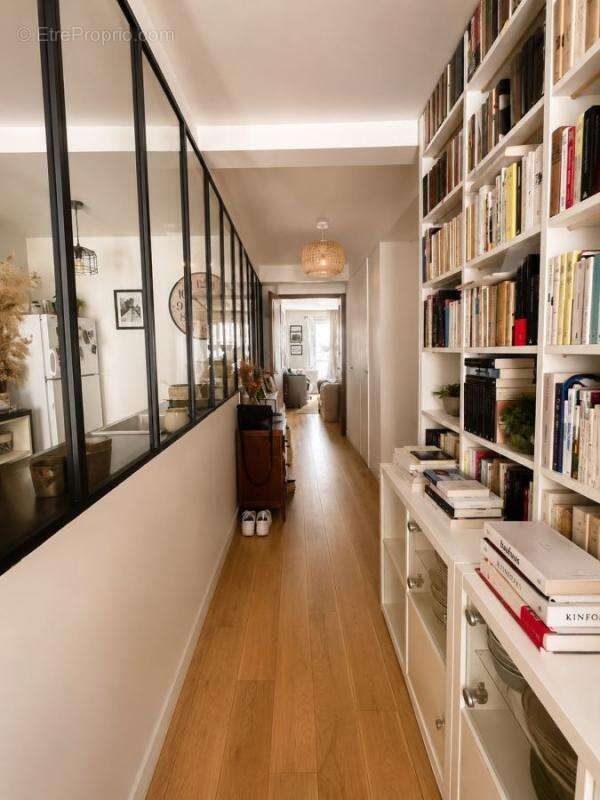 Appartement à PARIS-15E