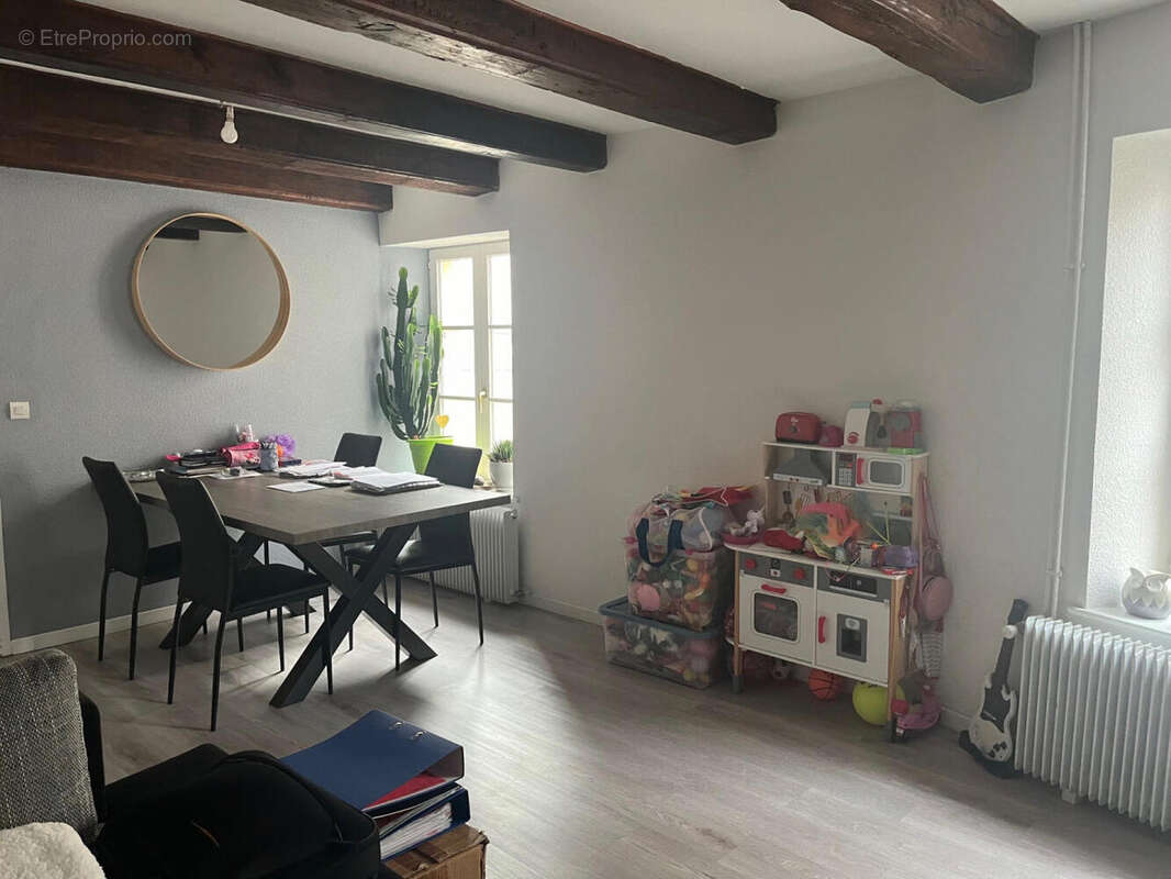 24 - Appartement à REMIREMONT
