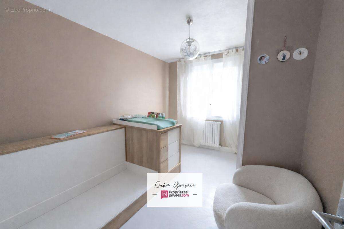 EXCLUSIVITÉ  Maison familiale 145 m², 55 m² de pièce de vie plein sud, prestations haut de gamme  - Sanvic Renaissance - photo 9