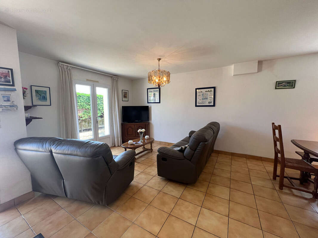 Maison à SAINT-HILAIRE-DE-RIEZ